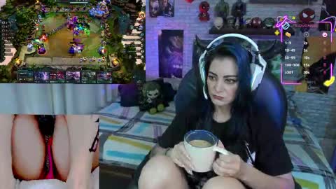 Snapshot of mature_gamer chatting on May 13, 2026, 2:03 pm Nath online show from May 13, 2026, 2:03 pm