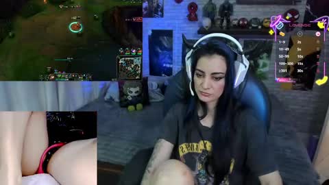 Snapshot of mature_gamer chatting on May 16, 2026, 3:00 pm Nath online show from May 16, 2026, 3:00 pm