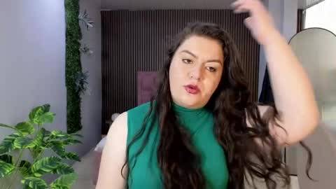 Snapshot of mature_naroa chatting on May 29, 2026, 7:23 pm Naroa online show from May 29, 2026, 7:23 pm