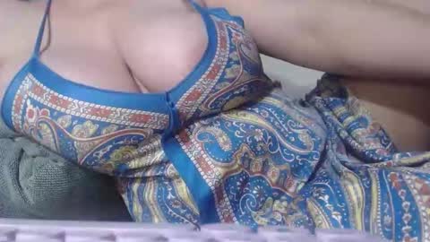 Snapshot of matureboobsbig chatting on May 31, 2026, 1:25 am matureboobsbig online show from May 31, 2026, 1:25 am