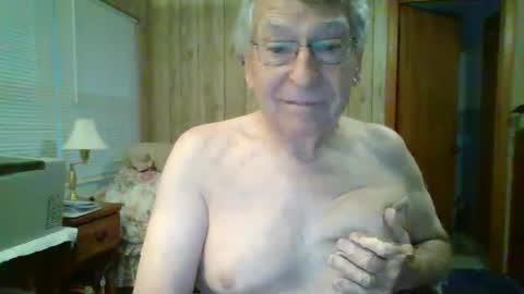 Snapshot of maturecouple1954 chatting on February 19, 2025, 1:17 pm SXECPL55 at G mail Dot Com online show from February 19, 2025, 1:17 pm