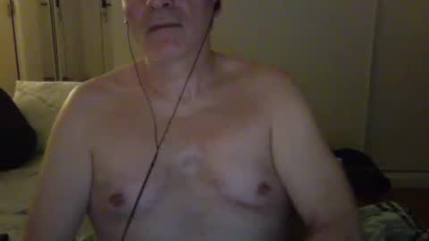 Snapshot of maturehotman chatting on December 10, 2024, 10:26 pm maturehotman online show from December 10, 2024, 10:26 pm