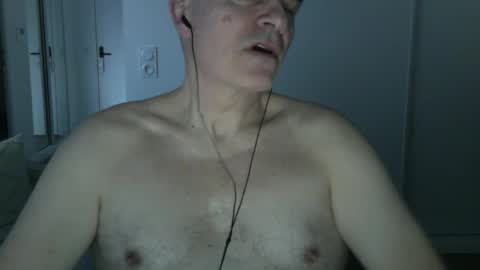 Snapshot of maturehotman chatting on March 2, 2025, 6:37 am maturehotman online show from March 2, 2025, 6:37 am