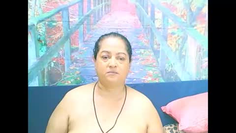Snapshot of matureindian654u chatting on February 7, 2026, 11:47 am matureindian654u online show from February 7, 2026, 11:47 am
