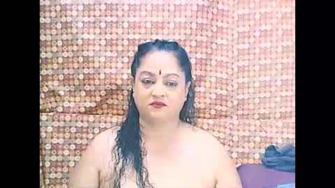 Snapshot of matureindian654u chatting on May 16, 2026, 4:39 pm matureindian654u online show from May 16, 2026, 4:39 pm