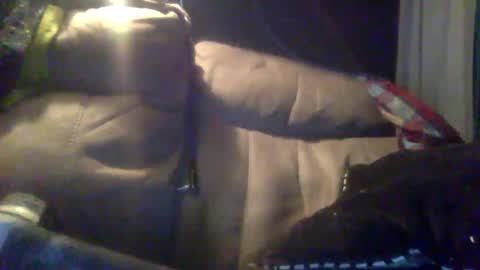 matureman1234 online show from December 16, 2025, 7:08 pm