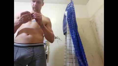 Snapshot of matzs3rvices chatting on February 25, 2026, 4:05 pm matzs3rvices online show from February 25, 2026, 4:05 pm