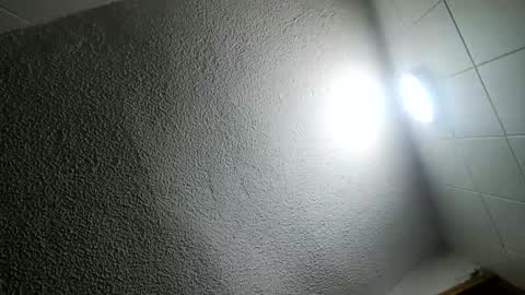 mau422 online show from December 1, 2025, 12:32 pm