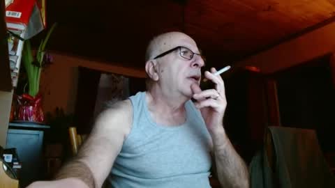 Snapshot of mauriceandre chatting on January 16, 2025, 11:37 am Maurice online show from January 16, 2025, 11:37 am