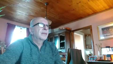 Snapshot of mauriceandre chatting on February 14, 2025, 1:08 pm Maurice online show from February 14, 2025, 1:08 pm