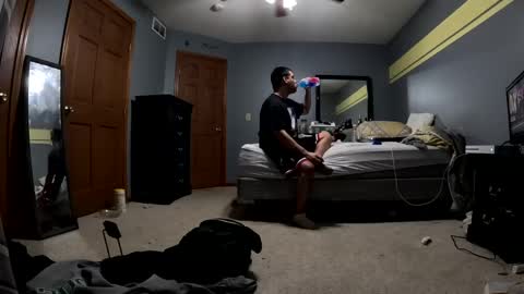 mauricescott online show from April 14, 2026, 1:00 am