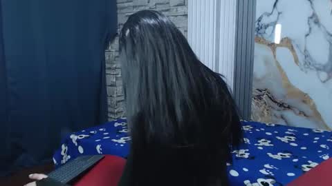 Snapshot of maverickhotson303av chatting on December 5, 2025, 4:43 am maverickhotson303av online show from December 5, 2025, 4:43 am