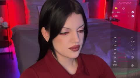 Mavis online show from December 2, 2025, 8:59 pm