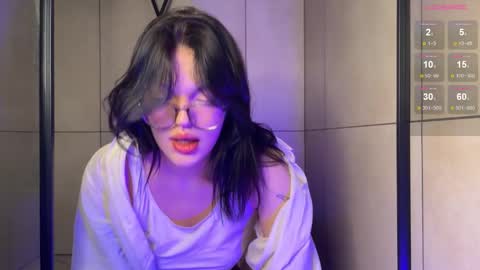 Snapshot of mavis_crystal chatting on February 1, 2026, 8:40 pm Mavis online show from February 1, 2026, 8:40 pm