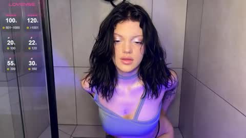 Snapshot of mavis_crystal chatting on February 8, 2026, 9:29 pm Mavis online show from February 8, 2026, 9:29 pm