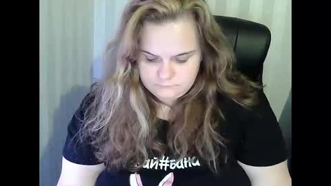 Mavka2025x online show from December 19, 2025, 1:18 pm