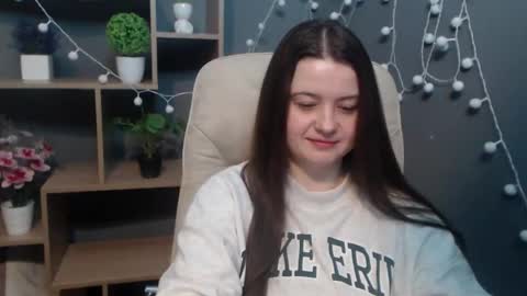 Snapshot of mavkacute chatting on January 18, 2026, 7:17 pm MavkaCute online show from January 18, 2026, 7:17 pm