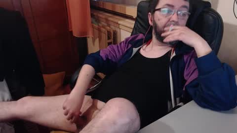 Snapshot of max818k chatting on December 31, 2024, 7:10 am Max online show from December 31, 2024, 7:10 am