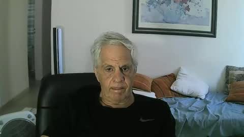 max_2017 online show from January 27, 2025, 9:55 pm