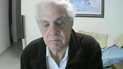Snapshot of max_2017 chatting on May 24, 2026, 10:48 pm max_2017 online show from May 24, 2026, 10:48 pm