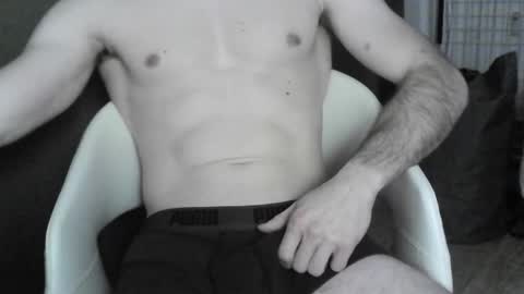 Snapshot of max_9991 chatting on March 6, 2026, 2:57 pm Max online show from March 6, 2026, 2:57 pm