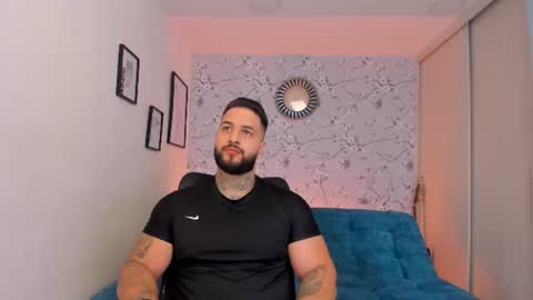 max D. online show from July 10, 2026, 1:32 am