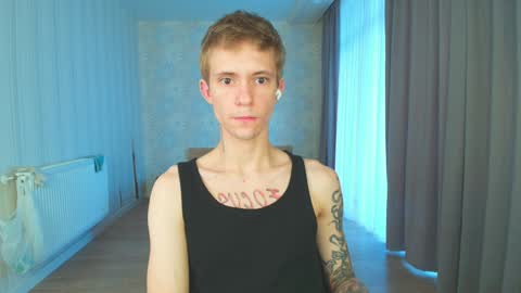 Max Gen with tats 24years  And Ethan without tats 20 years online show from December 9, 2024, 4:45 am