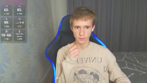 Max Gen with tats 24years  And Ethan without tats 20 years online show from January 27, 2025, 10:38 pm