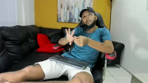 max_sexyhot26 online show from January 15, 2025, 2:38 am