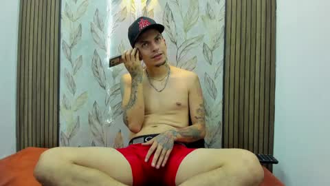 max_sstteel online show from May 9, 2026, 6:18 am