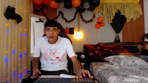 Snapshot of max_willians_ chatting on October 20, 2025, 3:40 am max online show from October 20, 2025, 3:40 am
