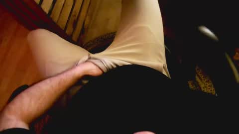 maxcamlove online show from January 12, 2025, 3:49 am