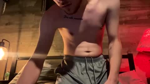 Max Wilder online show from October 7, 2025, 2:53 am