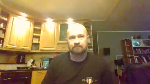 maxhunter online show from September 30, 2025, 4:12 pm