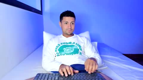 Snapshot of maxi_mux1 chatting on March 6, 2026, 2:19 am MAXI online show from March 6, 2026, 2:19 am