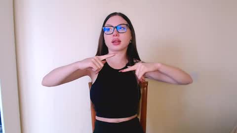 Snapshot of maxi_sweetheart chatting on April 20, 2026, 10:07 am Joanna online show from April 20, 2026, 10:07 am