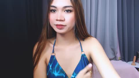 maxie greyson online show from December 16, 2024, 2:36 am