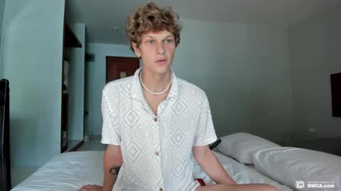 Snapshot of maxim_burn chatting on May 9, 2026, 9:36 am maxim burn online show from May 9, 2026, 9:36 am