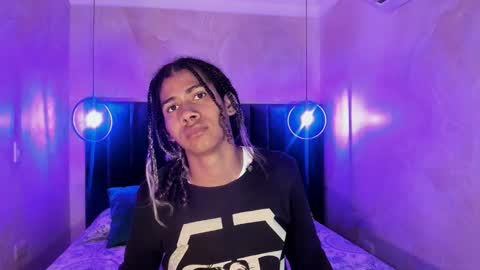 Snapshot of maxim_walker chatting on November 27, 2025, 3:08 am maxim online show from November 27, 2025, 3:08 am