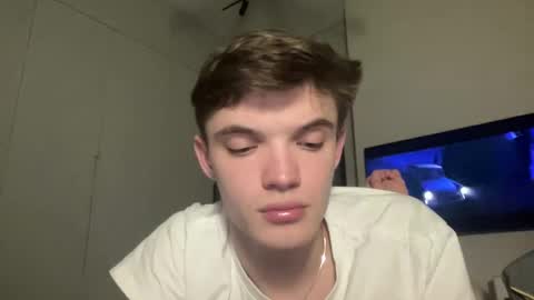 maximaxerxxx online show from December 17, 2024, 9:27 pm