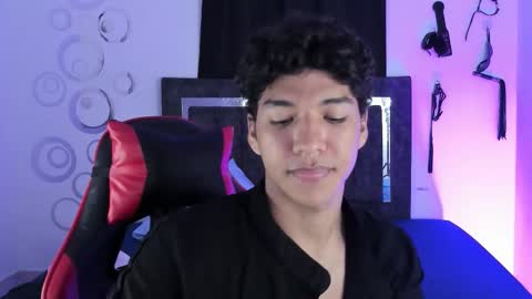 Snapshot of maximiliano_khalil chatting on November 13, 2025, 7:46 pm Maximiliano online show from November 13, 2025, 7:46 pm