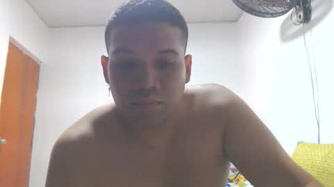 maximo08_dlim online show from June 7, 2026, 4:49 am