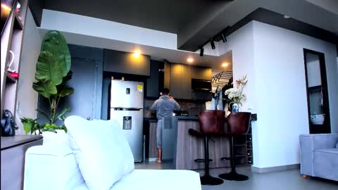 maximo_and_marcelo online show from March 19, 2026, 12:09 pm