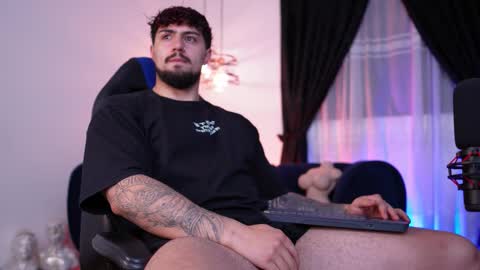 Maximo online show from January 17, 2026, 5:12 am