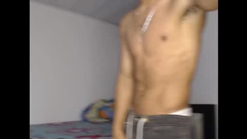 Maximo Aron Vega online show from December 24, 2024, 3:05 pm