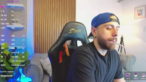 Maximo Wolf online show from March 27, 2026, 9:36 pm