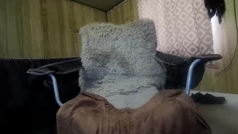 Snapshot of maximus_oreally chatting on February 14, 2025, 1:02 am Max online show from February 14, 2025, 1:02 am