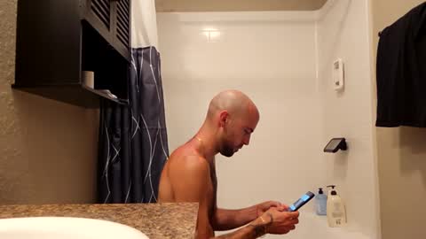 maximusdemitrious online show from September 13, 2025, 1:05 am