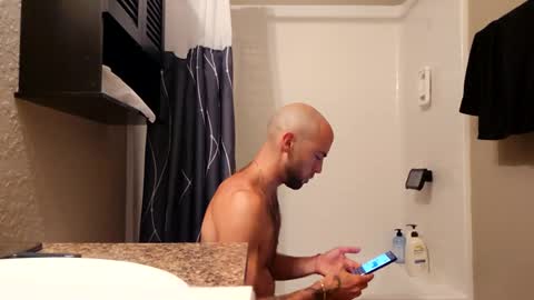 maximusdemitrious online show from October 2, 2025, 10:39 pm