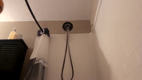 maximusdemitrious online show from February 17, 2026, 2:08 am